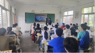运粮湖管理区开展禁毒宣传“六进”活动