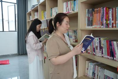 农家书屋让群众“精神粮仓”更丰盈