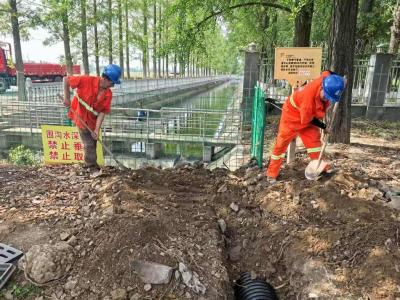 广华寺街道集中整治易积水路段 清淤增篦织密排水安全网
