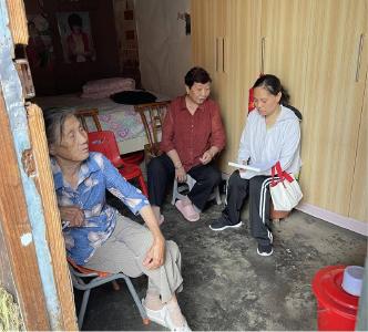 老新镇：开展社会救助核查与宣传工作