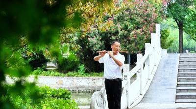 真功夫 | 袁友平：以竹为笔，谱写千年笛韵传承乐章