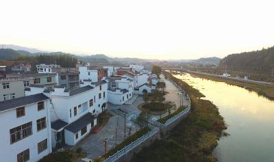 通山：实干“三区” 通向山海