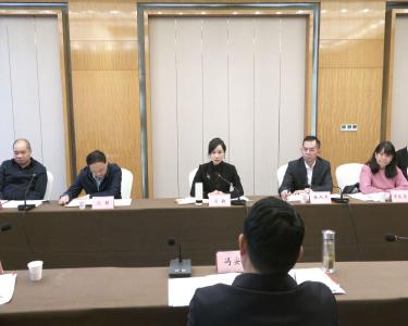 省生态环境厅监察专员冯安龙 到我市指导秋冬季大气污染防治攻坚工作