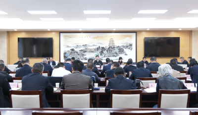 市委常委会会议召开