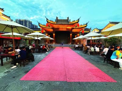 “夜经济”热力升腾，燃动城市消费新活力