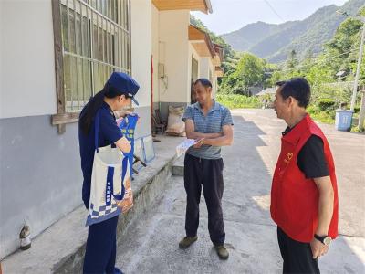 林区消防救援大队携手消防志愿者　共绘乡村消防安全新画卷
