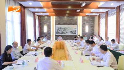 V视| 克克与长江产业投资集团总经理马恒座谈