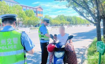 随州公安交管部门开展交通整治 筑牢秋季道路安全防线