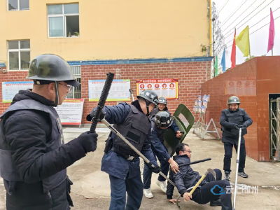 【优化营商环境】何店小学文政路校区：筑牢冬季安全防线，守护校园平安