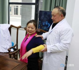 “一老一小”专场公益汇演 为特殊群体点亮希望