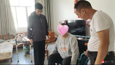 【悦·广水】吴店镇：关心关爱残疾人  发放轮椅暖民心