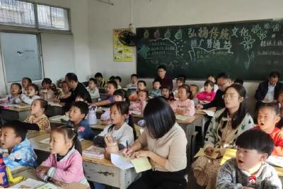 【阅·广水】陈巷镇中心幼儿园：推门听课 促进成长