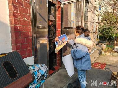 【悦•广水】广办退役军人服务站：赠年画送祝福 架起退役军人连心桥