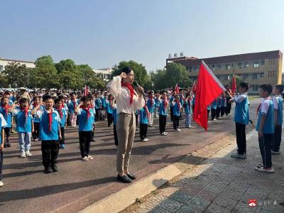 【越·广水】郝店镇中心小学：红领巾，爱祖国