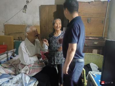 【悦•广水】东关社区：走访慰问老党员 共话初心叙真情