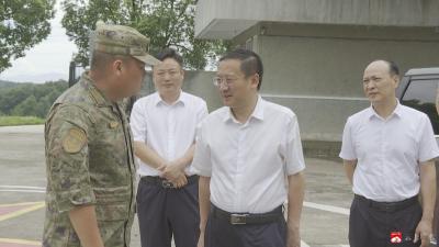 【越·广水】崔传金走访慰问驻广某部及市人武部官兵