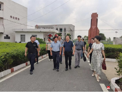 【阅·广水】渡蚁桥教联体一行慰问骆店镇中心小学交流教师