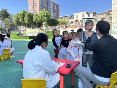 【阅·广水】长岭镇中心幼儿园开展一年一度幼儿健康体检活动