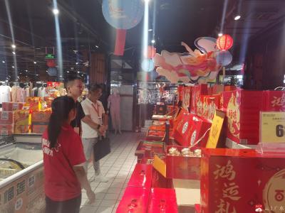 市发改局开展中秋节前市场价格巡视工作