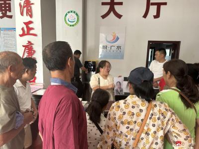 【悦·广水】九龙河社区：公益照相进社区  定格最美“夕阳红”