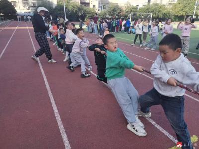 【悦·广水】十里中心小学举行一二年级拔河比赛