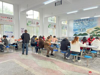 【悦·广水】李店镇中心小学举行“食堂开放日”活动