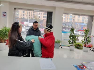 【悦•广水｜新时代文明实践】双桥社区：发放救助物资 强化民生保障