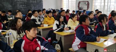 【阅·广水】骆店镇中心中学：因努力而精彩   因课改而幸福