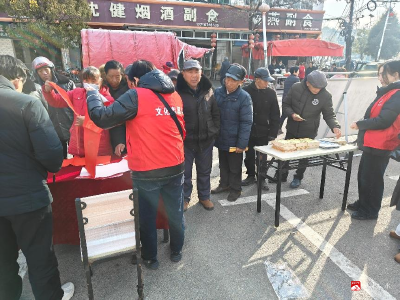 【悦·广水】“墨香四溢迎新春”——吴店镇开展写春联送祝福活动