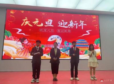 【悦·广水】市第二实验初级中学举行“庆元旦，迎新年”文艺汇演活动