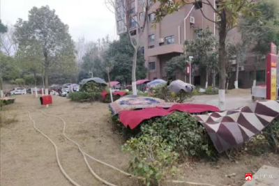 【悦·广水】八一社区：齐手洗地垫 展示“家”文化