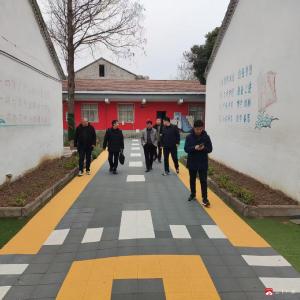 【越·广水】武胜关镇中心中学行政办开学视导，助力孝子小学新启航