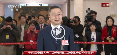 来自湖北的他，首个亮相代表通道！曾与总书记两次面对面 