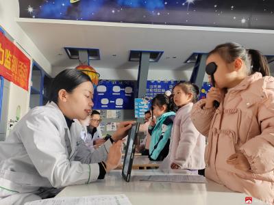 【阅·广水】让“视”界充满爱——华师广水附属幼儿园2025年春季幼儿视力检测活动