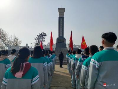 【阅•广水】缅怀革命先烈，传承红色基因——广办武元中学开展清明节祭扫活动
