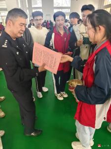 【越·广水】错时宣教织密防线 骆店警民共筑反邪屏障​