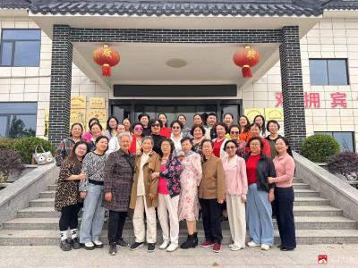 【阅·广水】春日共赏桃李色，新老同叙教育情—市幼儿园开展退休教师春游联欢活动