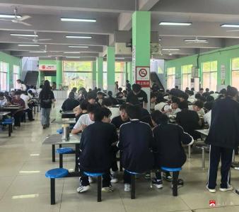 【阅•广水】“食”全“食”美，蟾宫折桂！——文华高中升级“营养汤”助力高考！