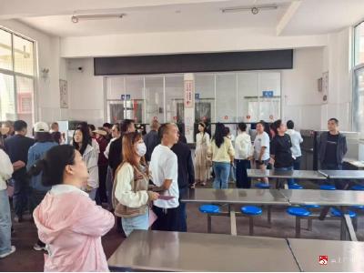【阅•广水】武元中学打开食堂“透明门”：家校携手共筑舌尖上的安全防线