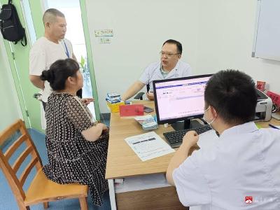 【越·广水】广水市二医院开展世界肠道健康日专家义诊 惠民服务守护群众“肠”健康