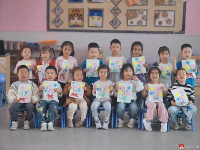 【阅·广水】吴店镇中心幼儿园开展“感恩母爱、温暖相伴”母亲节活动