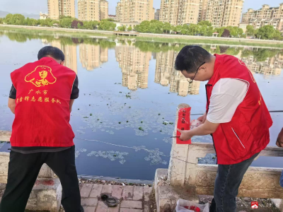 【越·广水】广水：志愿者抢修隐患护栏 守护市民安全