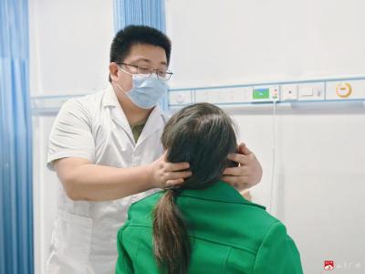 广水一医院为患者耳内的跳舞“石头”按下停止键
