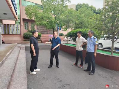 【越·广水】市教育局联合相关部门开展在职教师违规补课及校外培训机构违规进行学科类培训暗访督查行动