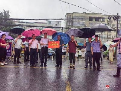 【越·广水】当“中考”遇上“暴雨”，别怕，广水中考人全力护航