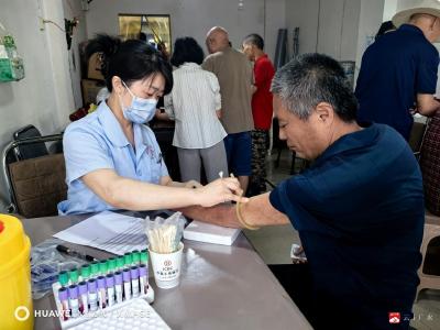 【悦·广水】关爱健康暖民心！ 九龙河社区开展重点人群免费健康体检活动