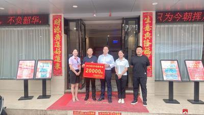 【越·广水】雨骤情暖，关怀泽润莘莘学子——骆店镇政府领导慰问慰问看望中考师生