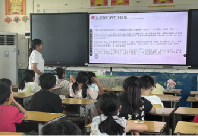【越·广水】骆店镇：七色光支教队开展民族专题课，厚植民族团结精神
