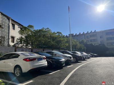 【越·广水】余店镇：清洁行动齐动手 机关面貌焕新颜