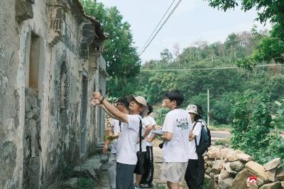 【越·广水】杨寨镇：“05后”三维技术团队助力乡村振兴　青春动能点亮乡野新篇